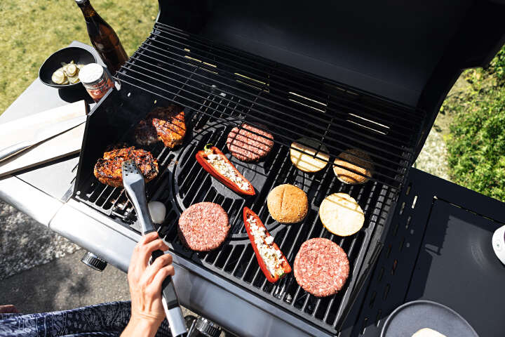 LANDMANN Triton 4.1 Gas- & Holzkohlegrill inkl. Grillaufsatz Edelstahl